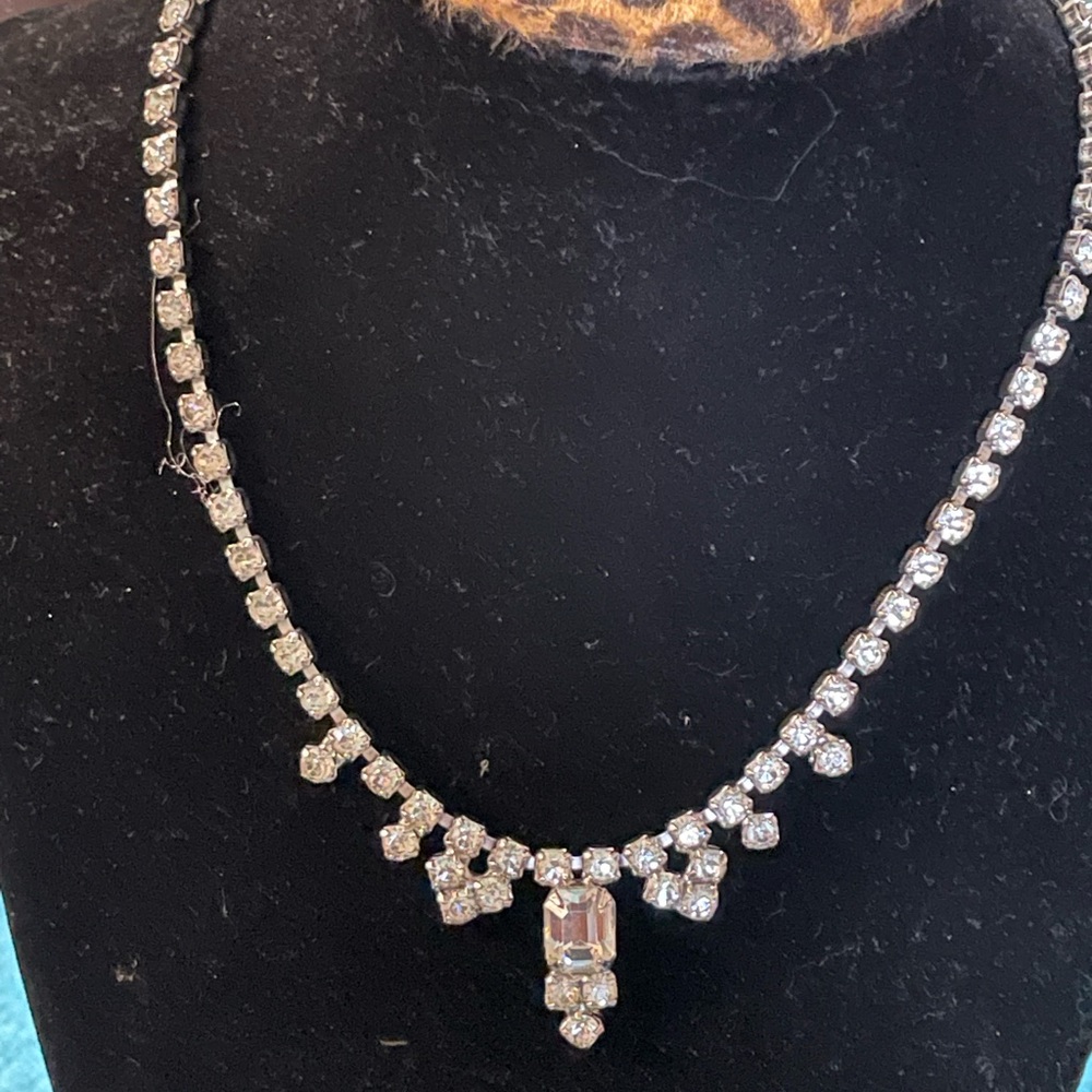 Vintage Special Occasion Rhinestone Necklace